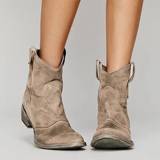 Carlotta – zeitlose Stiefeletten
